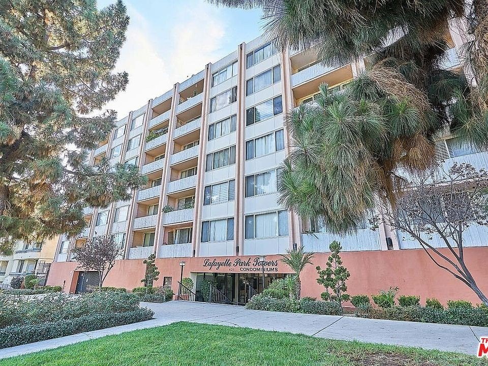 Exterior de 421 S La Fayette Park Pl en 421 S La Fayette Park Pl, Los Angeles
