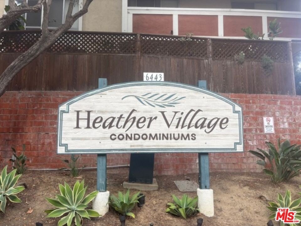 Shared entrance to Heather Village, Culver City