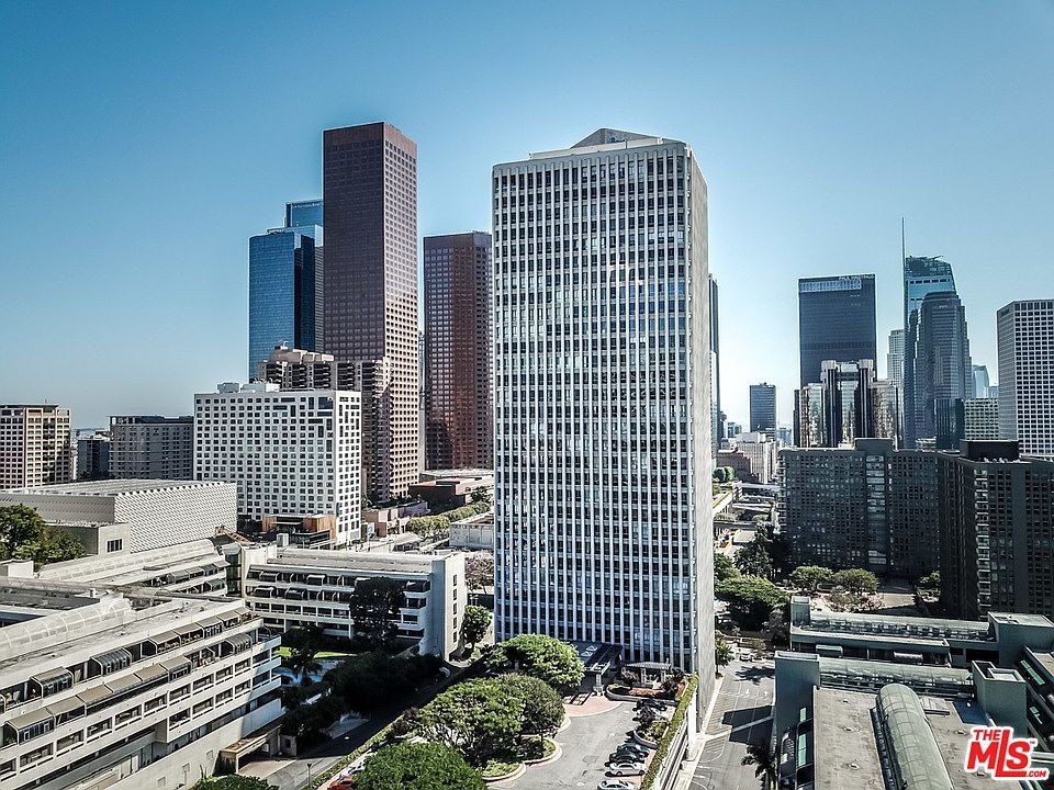 Exterior of 800 W 1St St at 800 W 1St St, Los Angeles