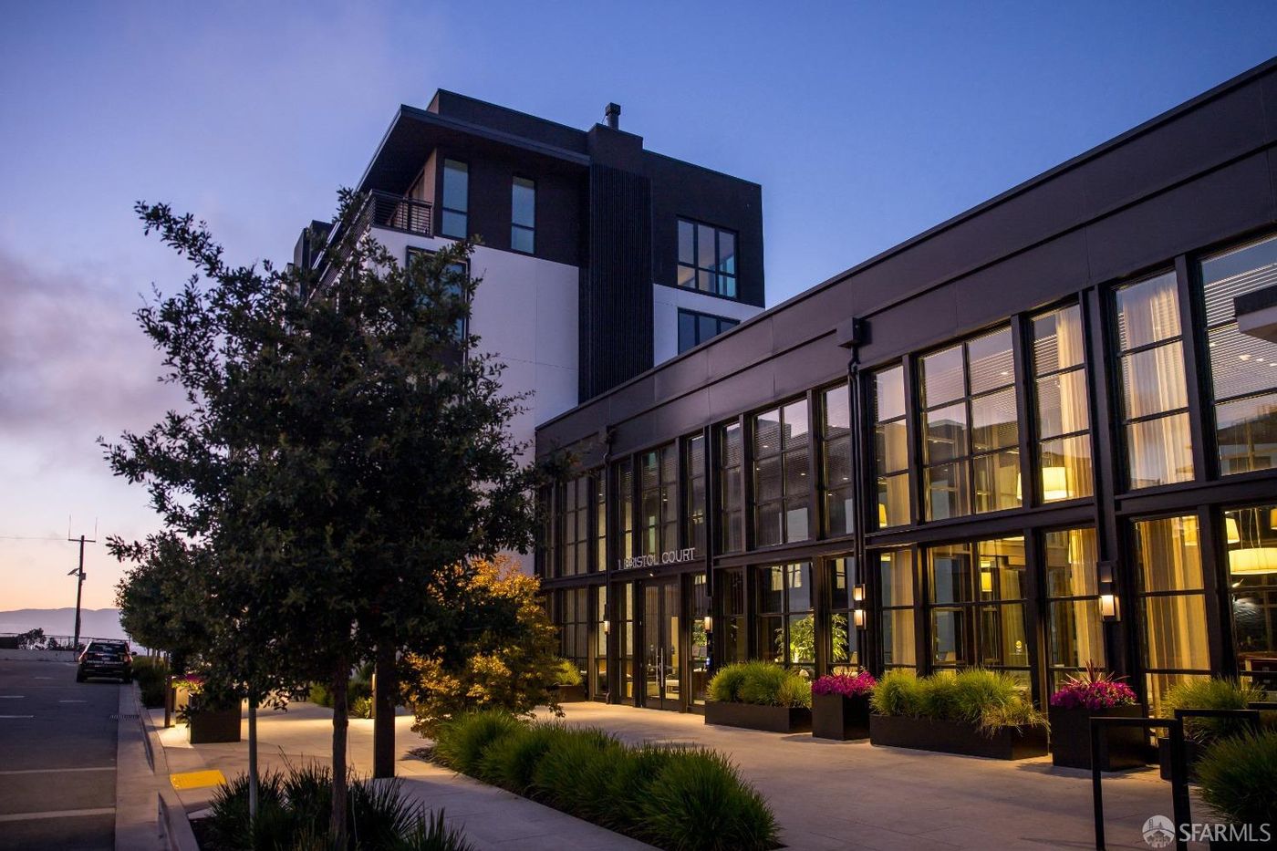 The Bristol entrance courtyard at 1 Bristol Court, San Francisco