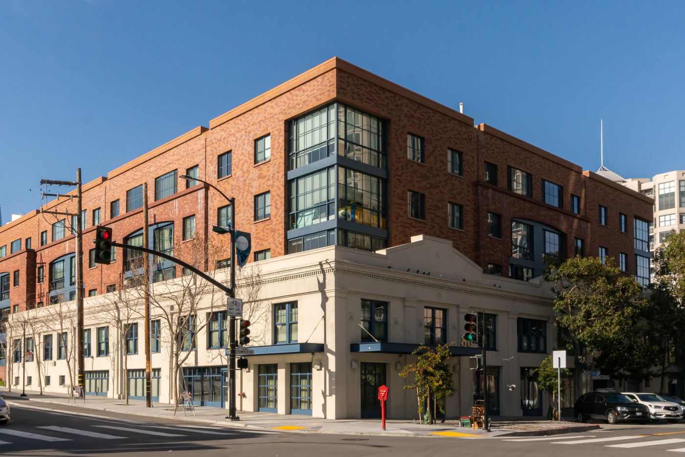 88 Townsend St at 88 Townsend St, San Francisco