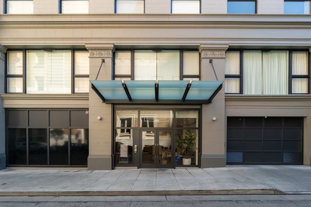 The Montgomery at 74 New Montgomery St, San Francisco